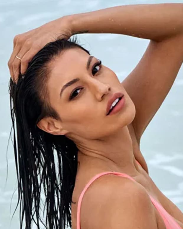 Ashley Callingbull